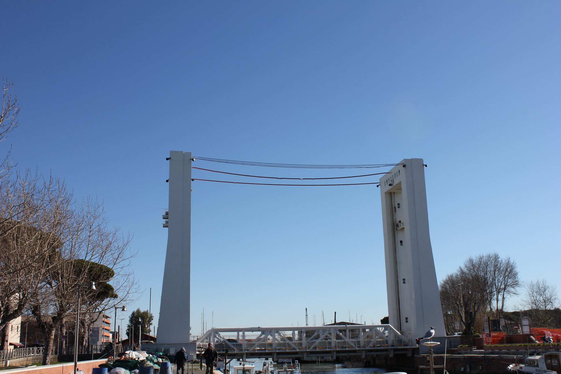 ponte due giugno orari estivi